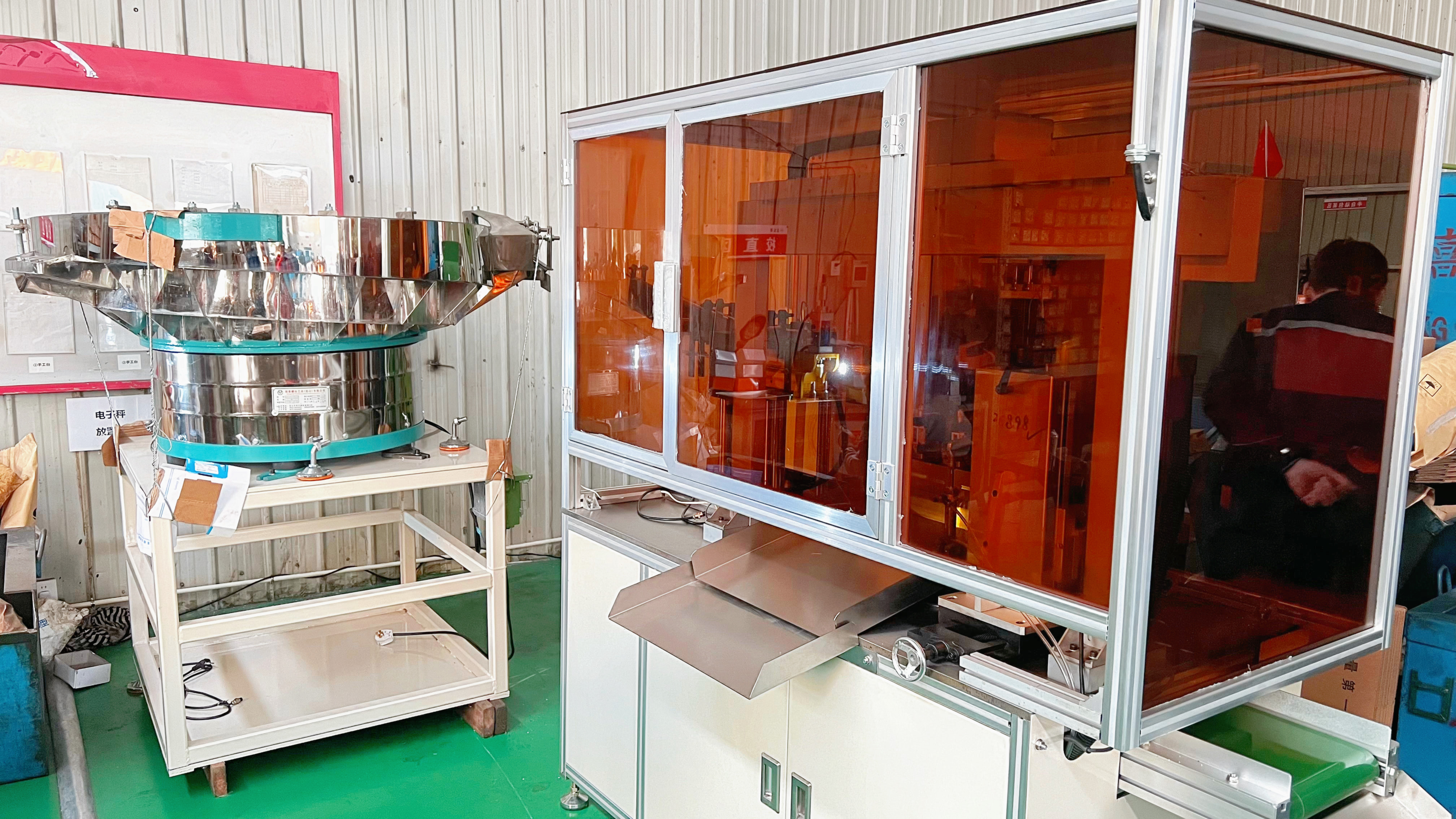 Zwiększ jakość i wydajność dzięki sortowaniu optycznemu: Jinsixi osiąga nowy poziom w produkcji precyzyjnej.